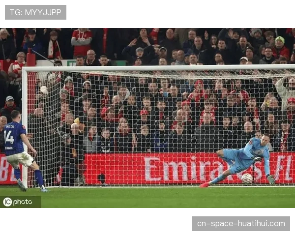 赛后声音：各方对诺丁汉森林点球判罚的争议反应