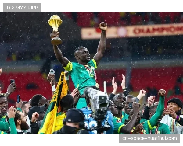 非洲国家杯预选赛：塞内加尔2-0尼日利亚，马内点射